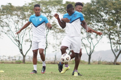 Los jugadores del 9 de Octubre están motivados por los últimos resultados.