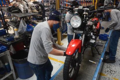 Las empresas buscaron reducir la jornada en medio de la pandemia de COVID-19.