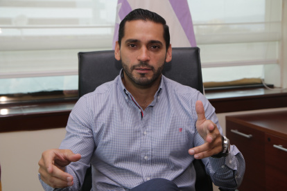 GOBIERNO ZONAL DE GUAYAQUIL ENTREVISTA A EL ECONOMISTA HERNAN MENDOZA VICEMINISTRO DE AGRICULTURA PERIODISTA : LISBETH ZUMBA FECHA : 30/07/2021 Agencia (ag-extra)