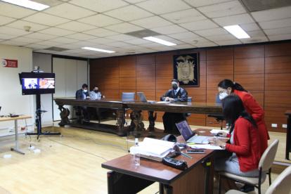 Diligencia. En la Corte Nacional se realizó la audiencia de revisión de medidas.