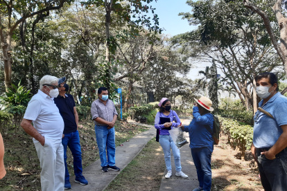 Visita. Una evaluación reciente en el Jardín Botánico de Guayaquil.