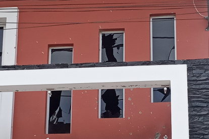 Atentado con artefacto explosivo en el sur de Guayaquil.