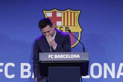 El delantero argentino Lionel Messi, durante su comparecencia este domingo en el Camp Nou para explicar su versión sobre su marcha del conjunto azulgrana.