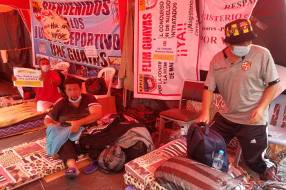 Durante 32 días los maestros agrupados en la Unión Nacional de Educadores (UNE) han desarrollado jornadas de protestas en defensa de ley que trae mejoras en la educación del país.