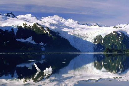 Hermosos paisajes ofrece el estado de Alaska, que se ha visto golpeado en el turismo por la pandemia.