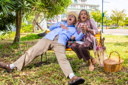 Dos de los actores más representativos de Ecuador ofrecen divertir a un público que disfruta de la buena comedia.