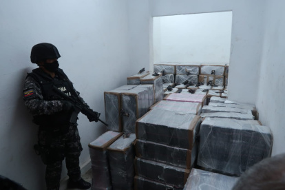 La Policía incauta droga en el norte de Guayaquil.