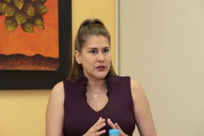 Actualmente trabaja en un estudio sobre la crisis migratoria para los países andinos.