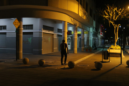 Panorama. Cae la noche y la Panamá se apaga, lo mismo que le ocurre a otras partes del centro.