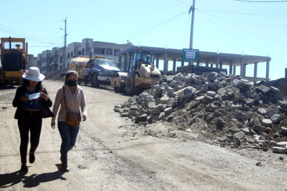 Sur. En Cumbres Orientales, la gente espera que en este mes se intervenga la calle Camino de los Incas.