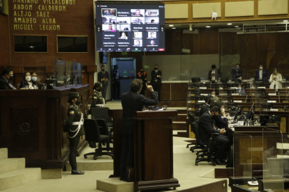 Excontralor. Durante cuatro horas, Pablo Celi se dirigió al Pleno de la Asamblea. Afuera, la policía lo esperaba para regresarlo a la Cárcel 4 de Quito