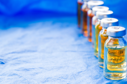 Francisco se unió a la campaña “De Ti Depende” del Ad Council y COVID Collaborative para inspirar confianza en las vacunas.