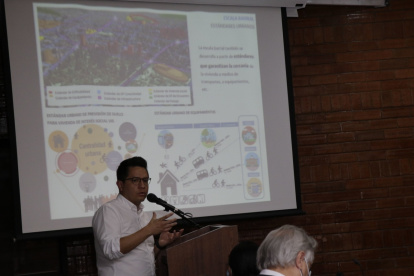 Gráficos. Para un mejor análisis del informe se incluyeron mapas del distrito.