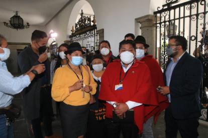 Tras el primer diálogo con el Gobierno los delegados de la Conaie no se mostraron muy conformes con los resultados.