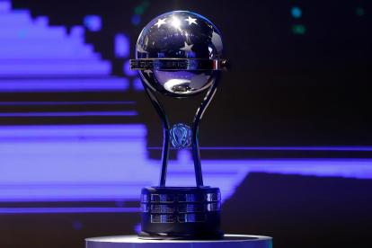 Según el calendario anunciado este viernes por la Confederación Sudamericana de Fútbol (Conmebol), los finalistas de la vigésima edición de la Copa Sudamericana se definirán los días 29 y 30 de septiembre en las ciudades de Asunción y Curitiba.