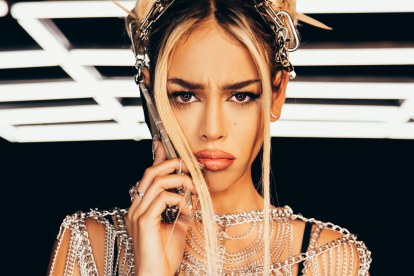 Danna Paola para Kaprichosa, su nuevo sencillo.