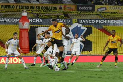 El cuadro torero no puede repetir el momento copero y en el torneo local lleva dos derrotas consecutivas. Anoche cayó ante Liga de Quito