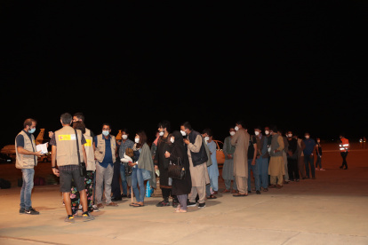 Gran parte de la población afgana ha intentado dejar Kabul tras la llegada de los talibanes.