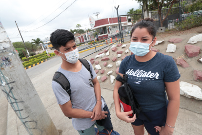 Daniela Marcillo, de la Beata Mercedes Molina, asegura que ella y su familia optan por encerrarse cuando escuchan disturbios en la ‘Peni’.