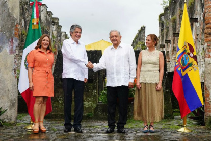 "México y Ecuador tienen una relación fraterna, que se ha cimentado a través del diálogo" expuso el presidente ecuatoriano en su cuenta de Twitter.