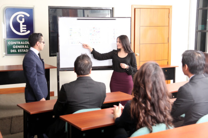 Control. Desde el pasado 16 de agosto, los funcionarios deben emitir informes de pertinencia para permitir que los entes públicos realicen contrataciones.