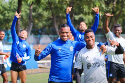 El conjunto del Club Sport Emelec se prepara para lo que será la Jornada 6.