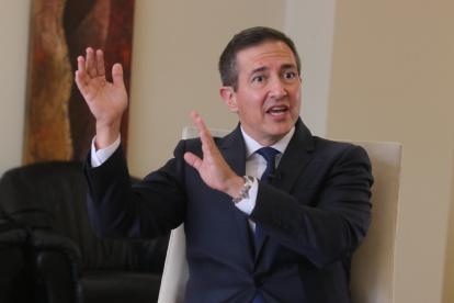 El excandidato presidencial asegura que los simpatizantes de Amigo le piden que sea candidato a la Alcaldía de Guayaquil.