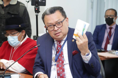 El legislador Vanegas integra la mesa de Justicia de la Asamblea Nacional.