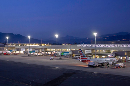 Función. Quiport administra la terminal aérea de la capital.