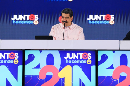 El presidente venezolano, Nicolás Maduro, durante un acto de Gobierno hoy, en Caracas (Venezuela). EFE/ Prensa Miraflores