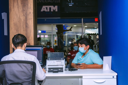 Una de las oficinas de la ATM donde se pueden pagar las multas de tránsito.