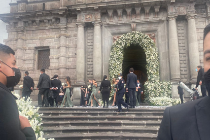 En los exteriores de la iglesia San Francisco de Quito.