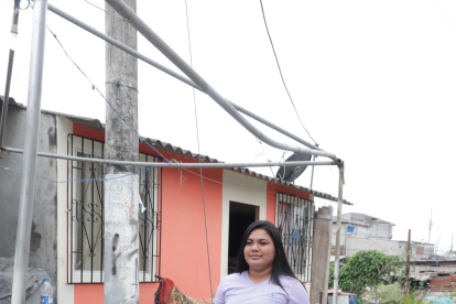 Estefany García Zamora. Es parte de una selección de ecuatorianos y ecuatorianas que el Estado declaró de manera oficial héroes y heroínas.