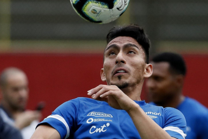 Imagen de archivo del jugador de la selección de fútbol de Ecuador, Ángel Mena.