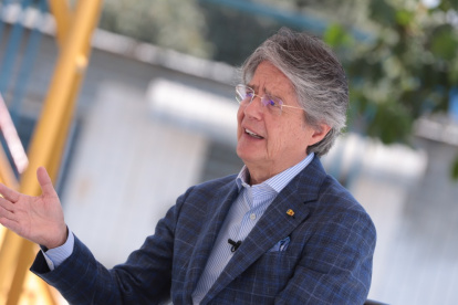 Difusión. El presidente Lasso recorrió varios medios de comunicación para hablar del presente y el futuro.