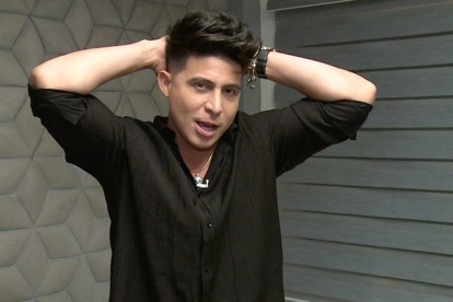 Don Day utiliza su simpatía como estrategia para ganar el reality.