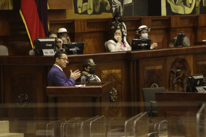 Defensor. De tres horas de exposición y una más de contrarréplica dispuso Freddy Carrión el martes en el Pleno.