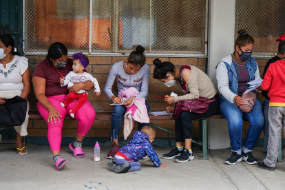 Fotografía de archivo de migrantes en la ciudad de Tijuana, estado de Baja California (México).