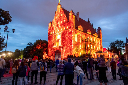 Disney celebra Mes de la Herencia Hispana tributando a sus empleados latinos.