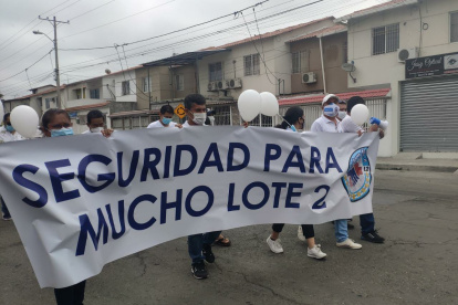 Los residentes de Mucho Lote 2 quieren que la paz y tranquilidad llegue a su sector.