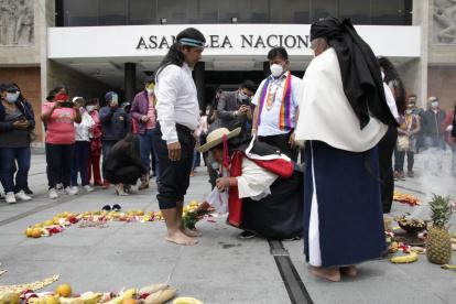 Declaración. Marlon Santi estuvo el martes en la Asamblea Nacional para pedir la amnistía de un grupo de 260 personas.