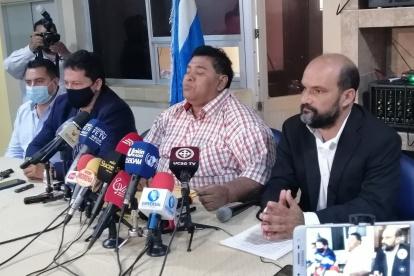 La rueda de prensa que dio este jueves 23 de septiembre en las instalaciones de Fetug, en Guayaquil.