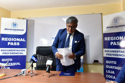 Quito. Paúl Ocaña, abogado de Aeroregional, defendió la operación lícita de la compañía.