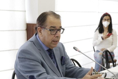 Marcelo Reinoso de Coca Codo Sinclair acudió a la comisión de fiscalización presidida por el asambleísta Fernando Villavicencio.