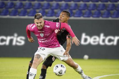 Bauman volvió a marcar, pero no le alcanzó para que su club sume tres puntos.