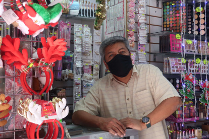 El uso de mascarillas y el distanciamiento físico deben priorizarse más en estos meses.