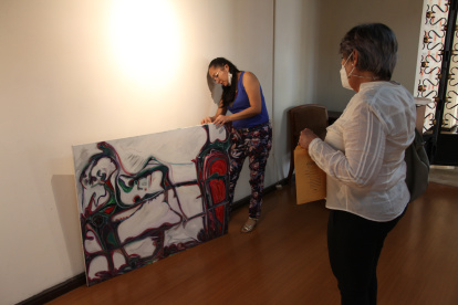 Las primeras obras comenzaron a llegar a la Casa de la Cultura núcleo del Guayas.