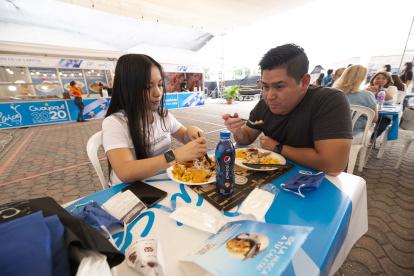 La feria Raíces se realiza en el Centro de Convenciones de Guayaquil.