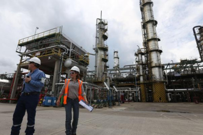 El incremento del precio del petróleo ha sido un factor clave para reactivar la economía del país.