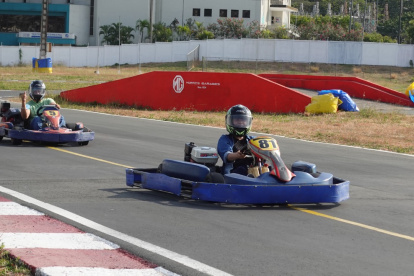 Esta actividad que requiere de concentración. Se pueden alcanzar hasta los 70KM/H